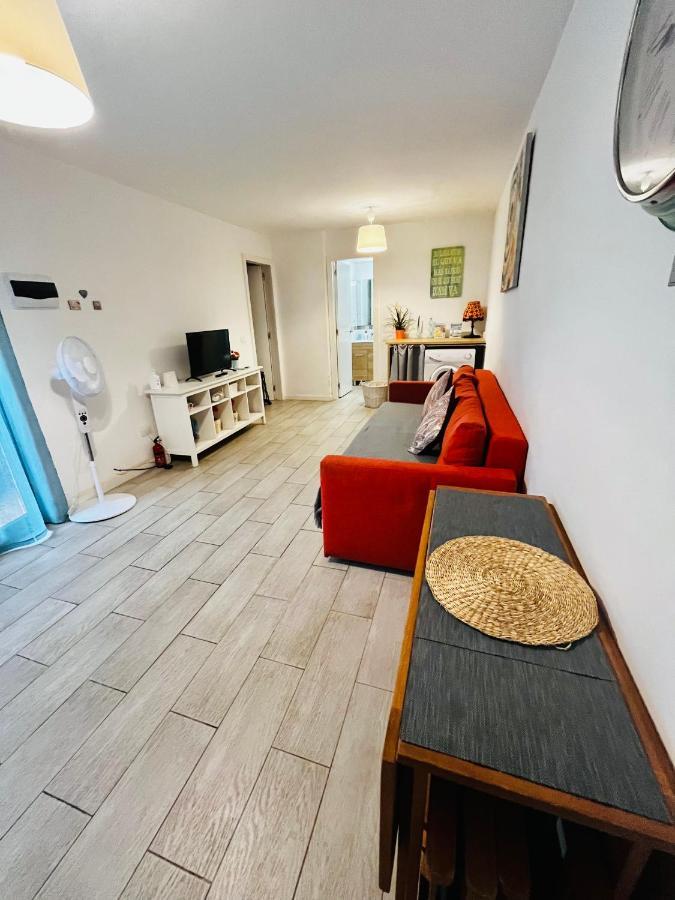 Cozy Apartment In Centric Area At Caleta De Fuste With Air Conditioner المظهر الخارجي الصورة